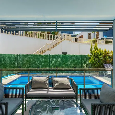 Villa Luxury Ada Marin *
